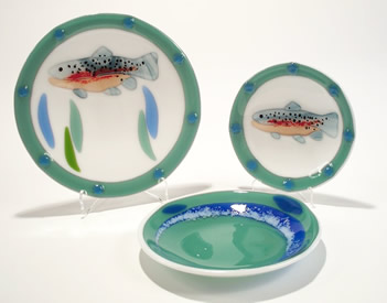 Click for gallery of Fish Plates and Platters